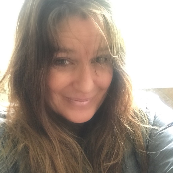 Meet your Posher, Tammy - Picture 1 of 1